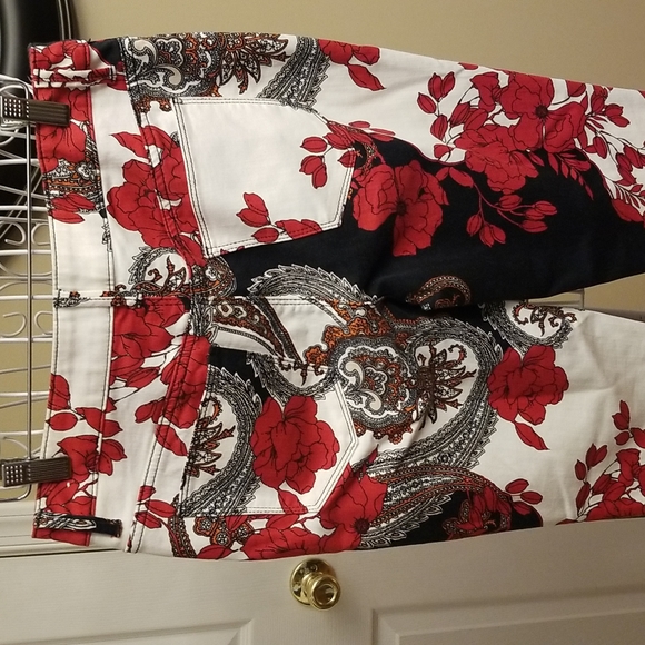 Women's Chico's jeggings - Picture 6 of 8